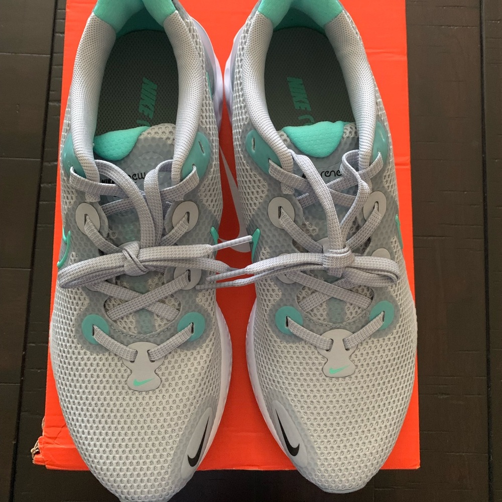 Nike Renew Run - Picture 2 of 6